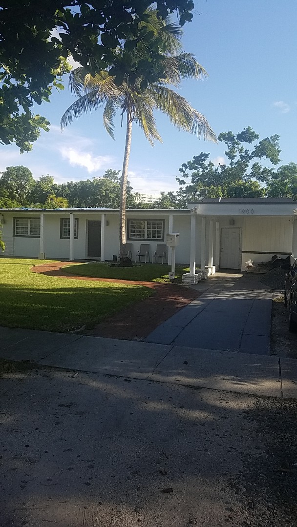 North Miami, FL - GAF mineral cap sheet flat roof replacement estimate by Earl Johnston Roofing Company North Miami, FL - GAF mineral cap sheet flat roof replacement estimate by Earl Johnston Roofing Company