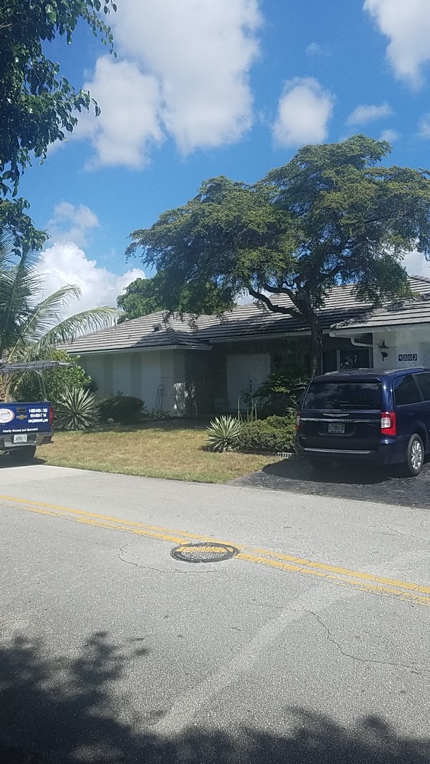 Tamarac, FL - Tile roof repair estimate by Earl Johnston Roofing Company Tamarac, FL - Tile roof repair estimate by Earl Johnston Roofing Company