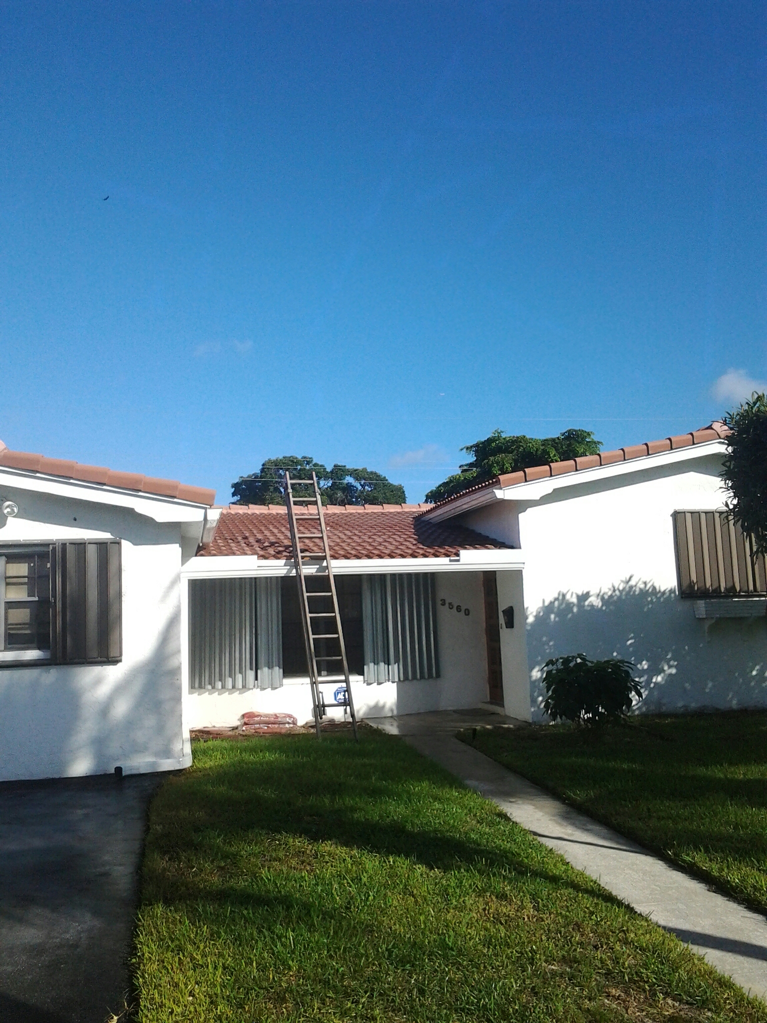 Lauderdale Lakes, FL - Roofacide Lauderdale Lakes, FL - Roofacide