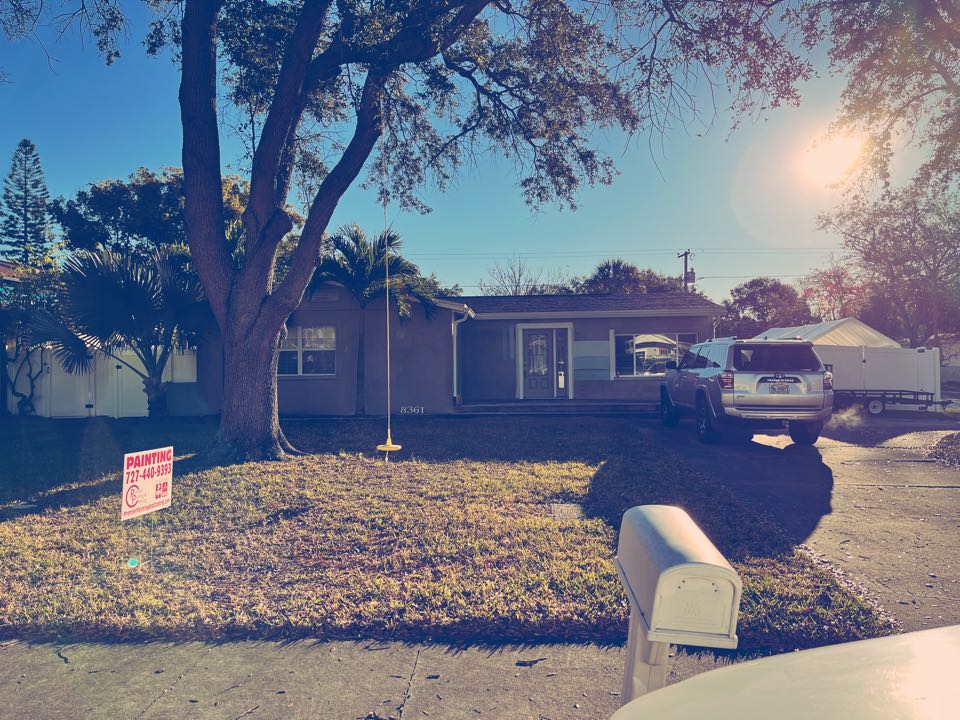 A beautiful day to wash and prep this newly stuck out home can’t wait to see it after the full repaint with Premier Painting And Coating call for your free estimate (727)440-9393 Interior exterior residential or commercial