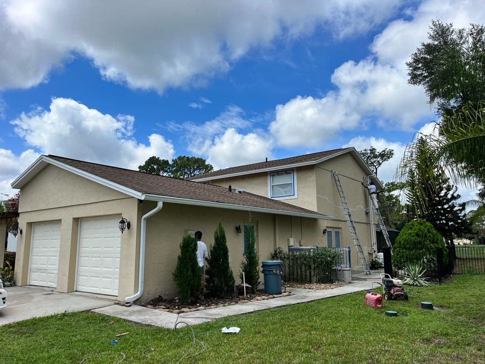 Getting this beautiful home all prepped out and ready for a full exterior repaint with Premier Painting and Coating call for your free estimate (727)440-9393 drywall repairs, stucco repairs, interior, exterior residential commercial, and cabinetry painting