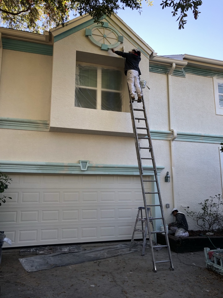 Guys are crushing it! This house just got a 20 year warranty ceramic coating!! Amazing!! Looks sharp now! 