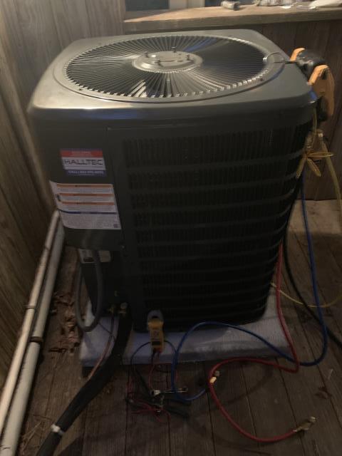 Kinston, NC - Furnish and Install 2 Ton 14 SEER Goodman Heat Pump System Kinston, NC - Furnish and Install 2 Ton 14 SEER Goodman Heat Pump System