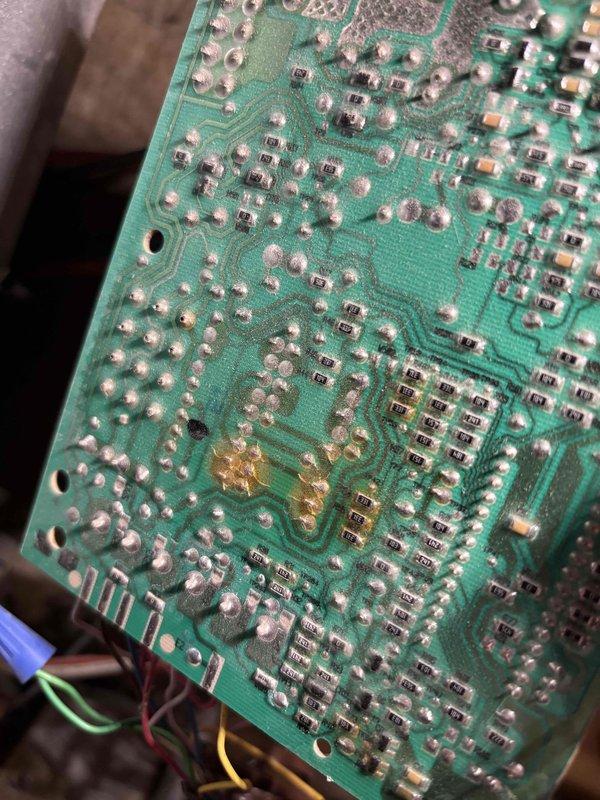 Responded to no-heat service call back, accessed property through back door as instructed. Diagnosed failed control board evident by visual inspection showing heat damage/discoloration on PCB. Provided customer with replacement options and quotes for new control board.