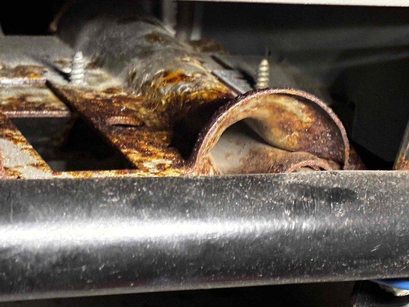 Performed annual maintenance agreement service on Lennox furnace (model X6670). Inspection revealed significant rust and corrosion on metal components, particularly on pipe connections and fittings. Installed new filter and verified all operational parameters are within manufacturer specifications.