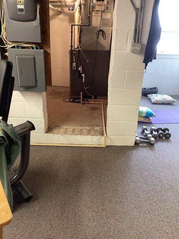 Performed annual maintenance on two Lennox furnaces under Quality Plan agreement. Both units were inspected, cleaned, and found to be in good working condition. Replaced two 20x25x4 air filters as part of routine maintenance service.