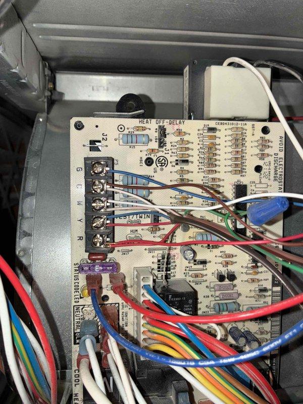 Performed scheduled preventive maintenance on residential furnace under CCC Quality Plan. Inspected control board connections and verified proper operation of heat delay function. Examined refrigerant lines and service valves, confirming system integrity with no signs of leakage or damage.