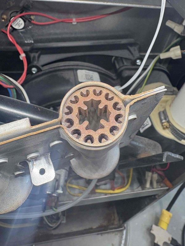 Performed annual maintenance on customer's furnace under CCC Quality Plan. Completed comprehensive system inspection with no issues identified. Replaced 16x25x4 air filter and verified proper system operation.