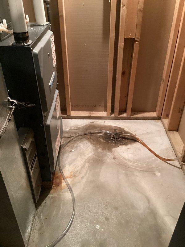 Completed annual furnace maintenance under CCC Quality Plan agreement on Daikin unit. Performed regular cleaning, replaced 16x25x4 air filter, and conducted comprehensive system inspection. All components operating properly with no deficiencies noted.