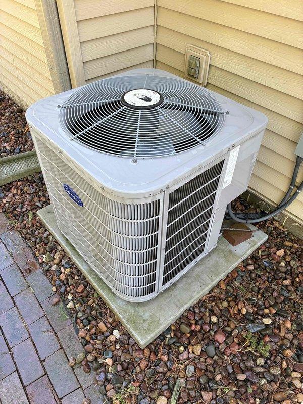 Completed routine air conditioning maintenance on outdoor condensing unit. Performed comprehensive system diagnostics including temperature and refrigerant pressure measurements, verifying all operating parameters within manufacturer specifications. Advised customer of leaking PVC condensate drain line requiring future attention, though all AC components currently functioning properly with no immediate service needs identified.