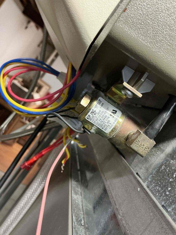 Performed scheduled humidifier tune-up service and conducted comprehensive client education on proper system operation. Inspected Honeywell thermostat functionality and verified proper wiring connections to the humidifier control valve. System left operating at optimal performance with client demonstrating understanding of operational controls.