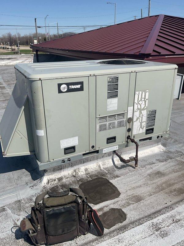 Completed scheduled BFMA preventive maintenance on commercial rooftop unit (RTU) including comprehensive tune-up procedures and filter replacement. Performed full system inspection of Trane packaged RTU, checked all electrical connections and components, verified refrigerant pressures and temperatures, inspected condensate drainage system, and replaced air filters per maintenance protocol. All equipment operating within manufacturer specifications upon completion of service.