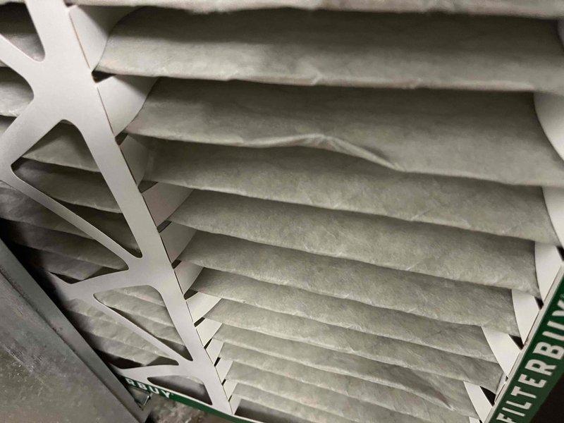 Completed comprehensive BFMA tune-up service on a 9+ year old residential air conditioning system. Performed standard maintenance procedures on the outdoor condenser unit, including inspection of the cabinet, fan assembly, and electrical components. Inspected and documented the condition of the indoor air filter, which showed normal dust accumulation consistent with regular use.