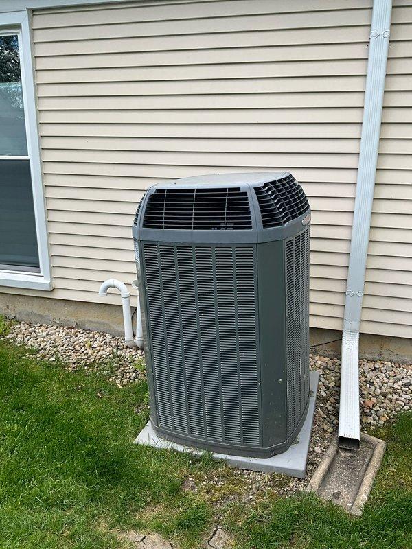 Completed comprehensive BFMA tune-up service on 16-year-old residential HVAC system including air conditioning unit and humidifier inspection. Performed standard maintenance procedures, system diagnostics, and operational testing on outdoor condensing unit. Replaced air filter as part of semi-annual filter change service (#413), installing new filter in system. All equipment operating within normal parameters following service completion.