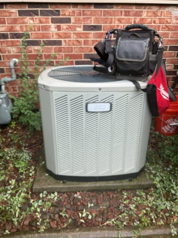 Completed comprehensive BFMA tune-up on 13+ year old residential air conditioning system. Performed thorough inspection of outdoor condenser unit, verified proper operation of JARD dual-rated capacitor (15 µF, 440/370VAC), checked all electrical connections and components including condenser fan motor, and confirmed system functionality. Unit operating within normal parameters with all components in serviceable condition.