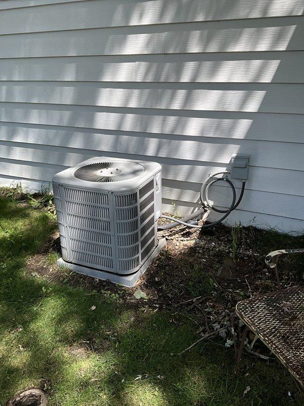 Completed comprehensive BFMA tune-up service on an 8-year-old outdoor air conditioning unit. Performed standard maintenance procedures including inspection of condenser coil fins, verification of proper airflow through heat exchanger components, and assessment of overall system operation. Unit found in satisfactory working condition with all components functioning within normal parameters.