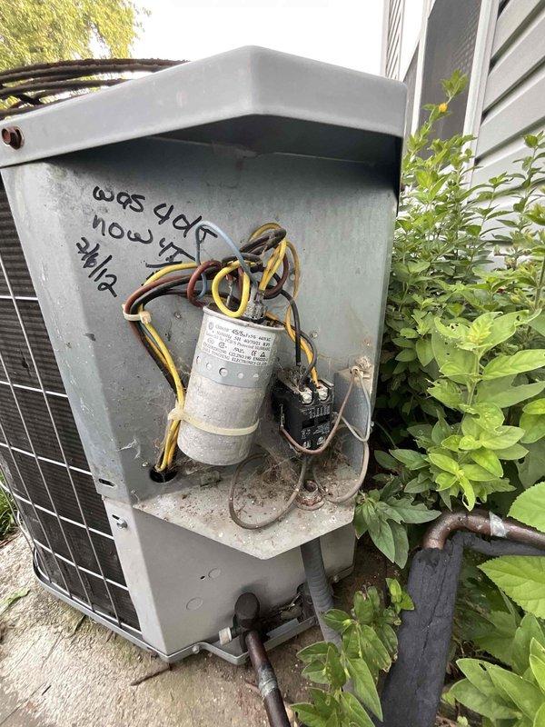 Completed scheduled BFMA preventive maintenance tune-up on residential air conditioning system. Performed comprehensive inspection of outdoor condenser unit, checked electrical components including capacitor and contactor, verified proper operation of all system functions, and documented equipment condition with photographs. Unit operational with no immediate repairs required at time of service.
