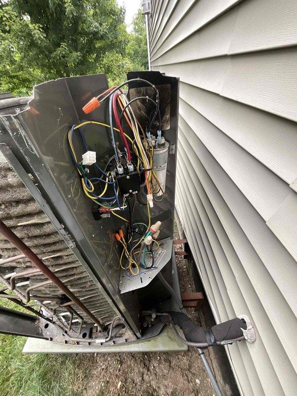 Completed comprehensive BFMA tune-up service on 4-year-old residential air conditioning system. Performed full system inspection including electrical components, capacitor testing, and coil examination. Unit accessed and serviced with all internal components checked, cleaned condenser coil, verified proper operation, and secured unit upon completion.