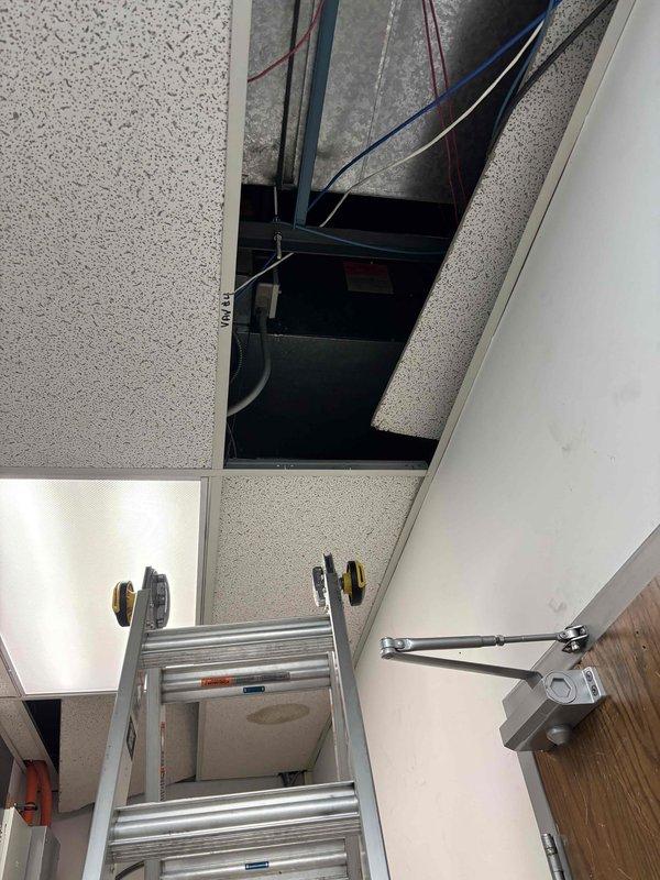 Replaced failed blower motor on commercial rooftop HVAC unit. Accessed unit via roof ladder, removed defective motor assembly, installed replacement motor, and verified proper operation. Equipment staged at headquarters prior to service call completion.