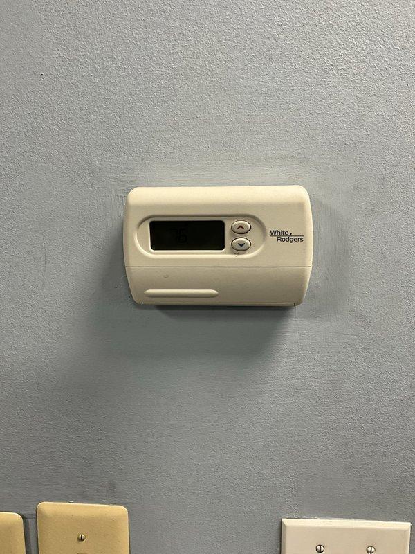 Performed load calculation and airflow analysis on two commercial rooftop units (RTU 1 and RTU 2). Documented space layout with detailed measurements and created floor plan sketch to assess heating and cooling requirements. Evaluated existing thermostat control system and recorded equipment specifications for proper sizing verification.