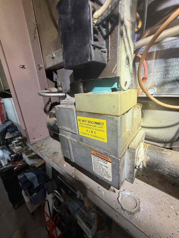 Performed diagnostic on commercial HVAC system with multiple rooftop units. Identified gas leak on indoor unit serving west side equipment and documented with photos showing concrete penetration point and affected piping. Completed initial diagnostics on east unit and documented control wiring and safety labels on mechanical components. Due to time constraints and complexity of findings, attached tech return tag for follow-up visit to confirm east unit diagnosis with technical support and complete comprehensive diagnostic on west side unit gas leak issue.