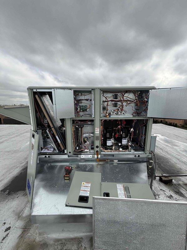 Completed startup and BFMA tune-up service on two brand new rooftop units at commercial facility. Performed comprehensive inspection of all mechanical and electrical components including refrigerant lines, control systems, blower assemblies, and heat exchangers. All systems tested and verified operational, with units commissioned and ready for normal service under recurring maintenance agreement.