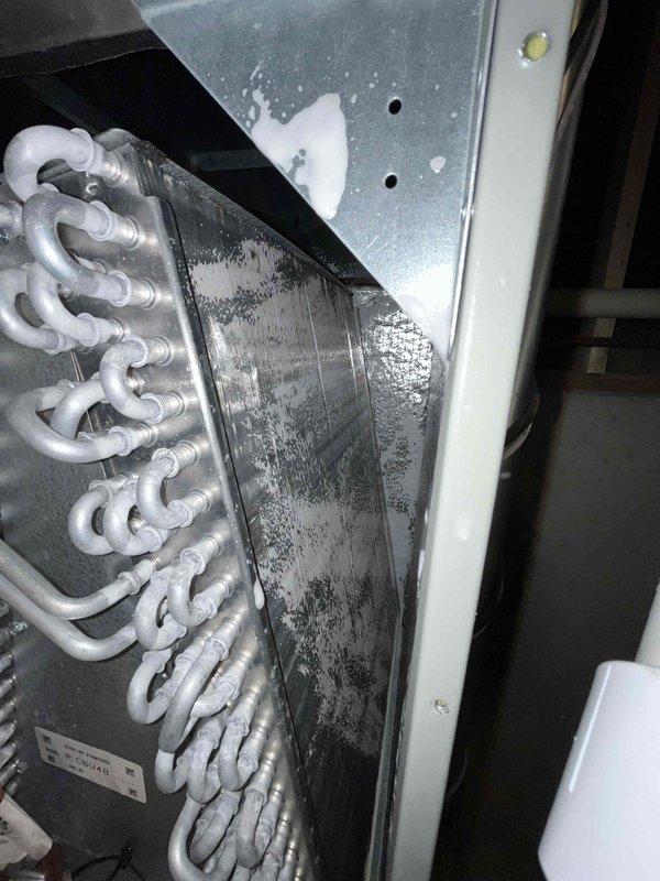 Performed evaporator coil cleaning on HVAC air handling unit that exhibited significant frost and ice accumulation on the copper tube assembly. Cleaned coil surfaces to remove buildup and restore proper airflow and heat transfer efficiency. This service was completed in conjunction with duct cleaning to optimize overall system performance.