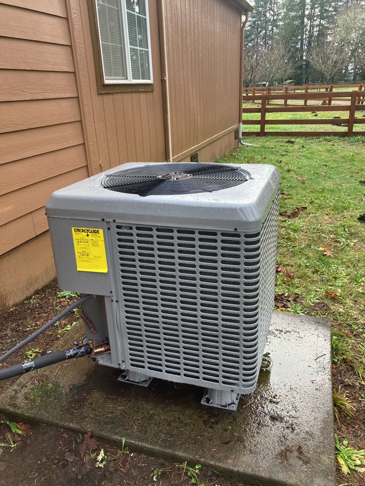 Sandy. No heat. Heat pump. 