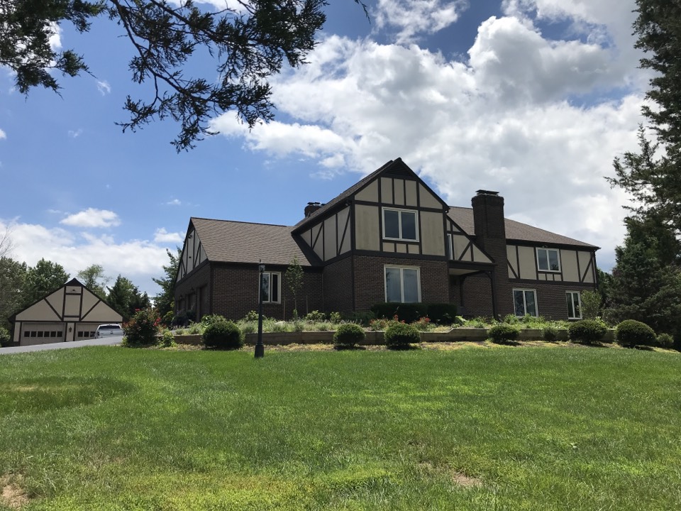 Clifton, VA - Just finish this house last week. What a beauty! Clifton, VA - Just finish this house last week. What a beauty!