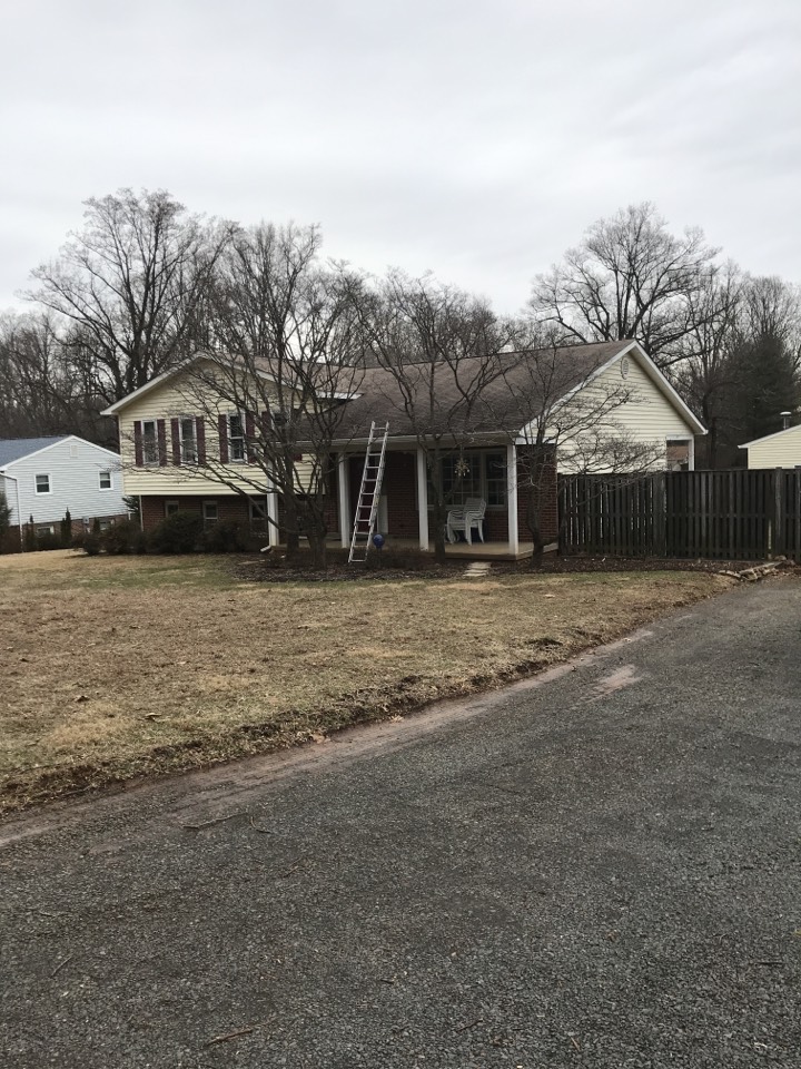 Haymarket, VA - Gave customer estimate for a complete roof replacement Haymarket, VA - Gave customer estimate for a complete roof replacement