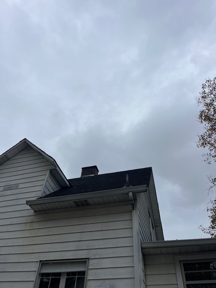 Replacing storm damaged shingles