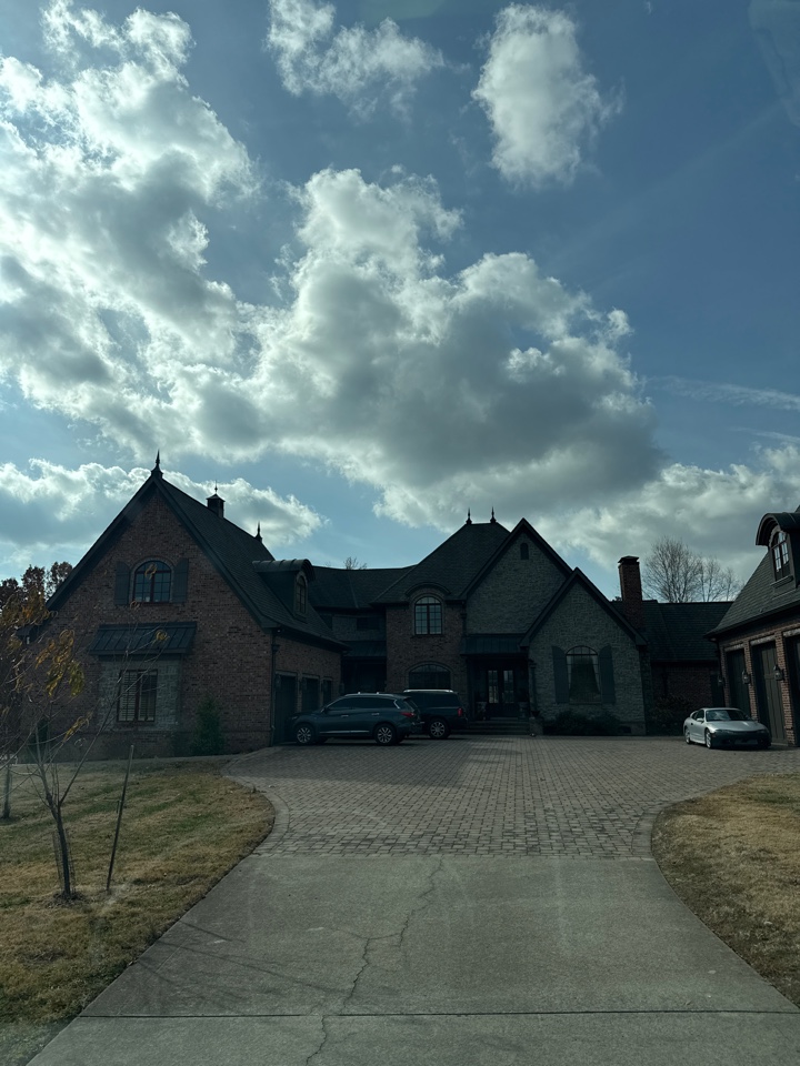 Gutter cleaning and repair 