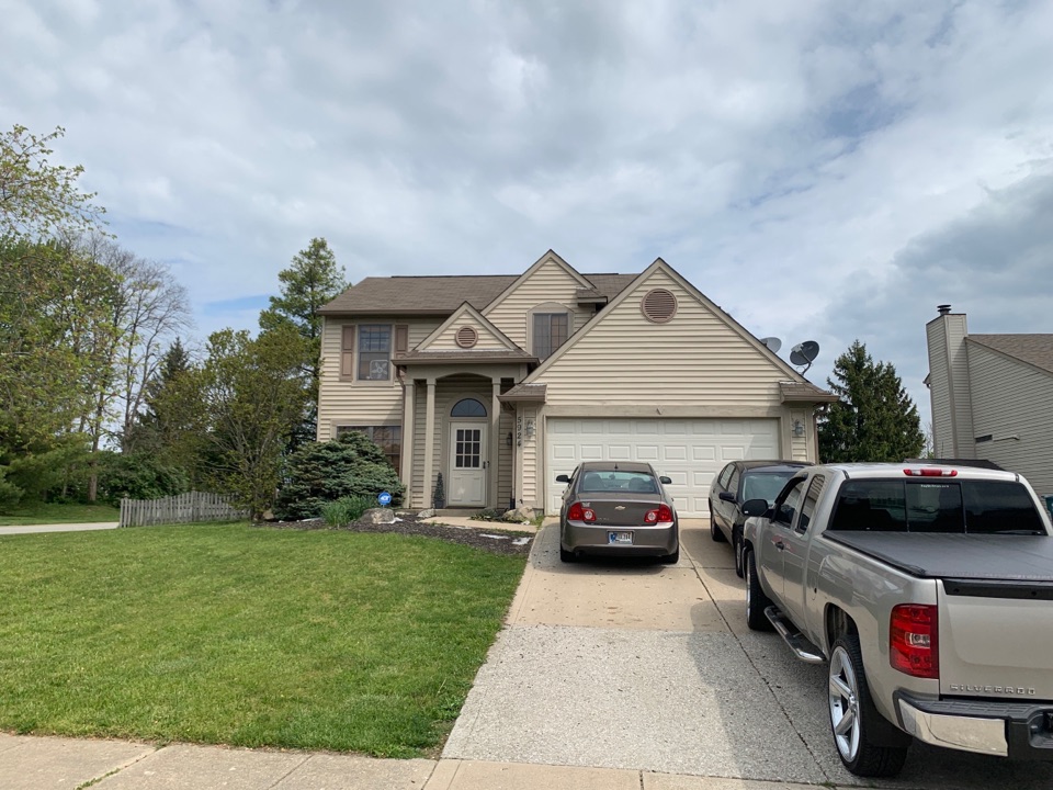 Indianapolis, IN - Providing a roofing quote after a complete free inspection. Indianapolis, IN - Providing a roofing quote after a complete free inspection.