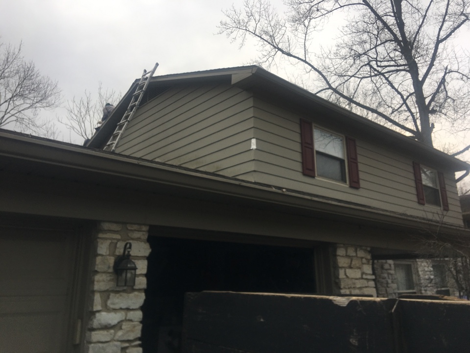 Indianapolis, IN - Roof tear off Indianapolis, IN - Roof tear off