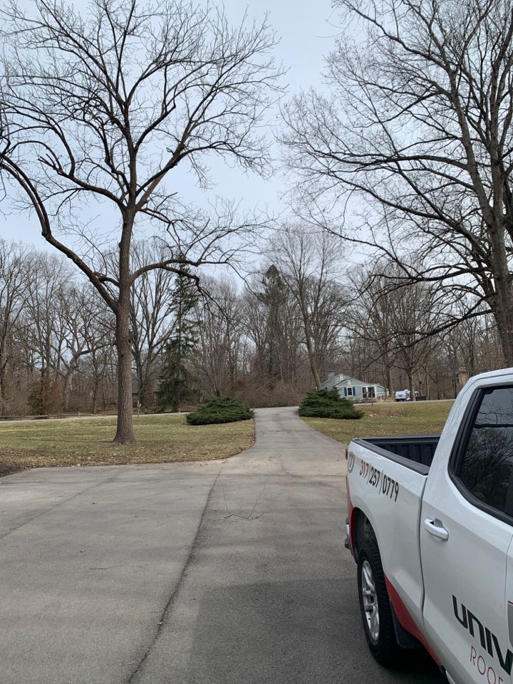 Indianapolis, IN - Roofing siding and gutters and paint windows siding Indianapolis, IN - Roofing siding and gutters and paint windows siding