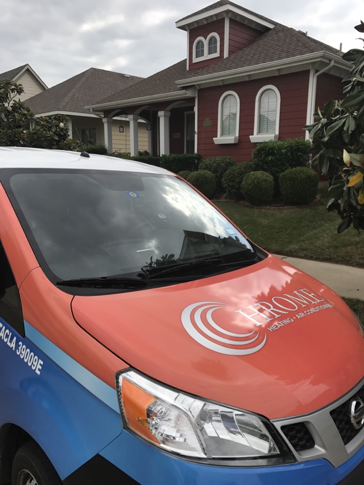 Aubrey, TX - Giving a customer a quote on a new system, . Inspected the complete system and gave customer a quote on a new 4 ton Lennox two speed, 16 seer system after completing a manual J heat load calculation that measures the exact size system needed for the home based on windows, doors, insulation, and even the direction the home faces. Converted the old r-22 refrigerant to the new 410 Aubrey, TX - Giving a customer a quote on a new system, . Inspected the complete system and gave customer a quote on a new 4 ton Lennox two speed, 16 seer system after completing a manual J heat load calculation that measures the exact size system needed for the home based on windows, doors, insulation, and even the direction the home faces. Converted the old r-22 refrigerant to the new 410