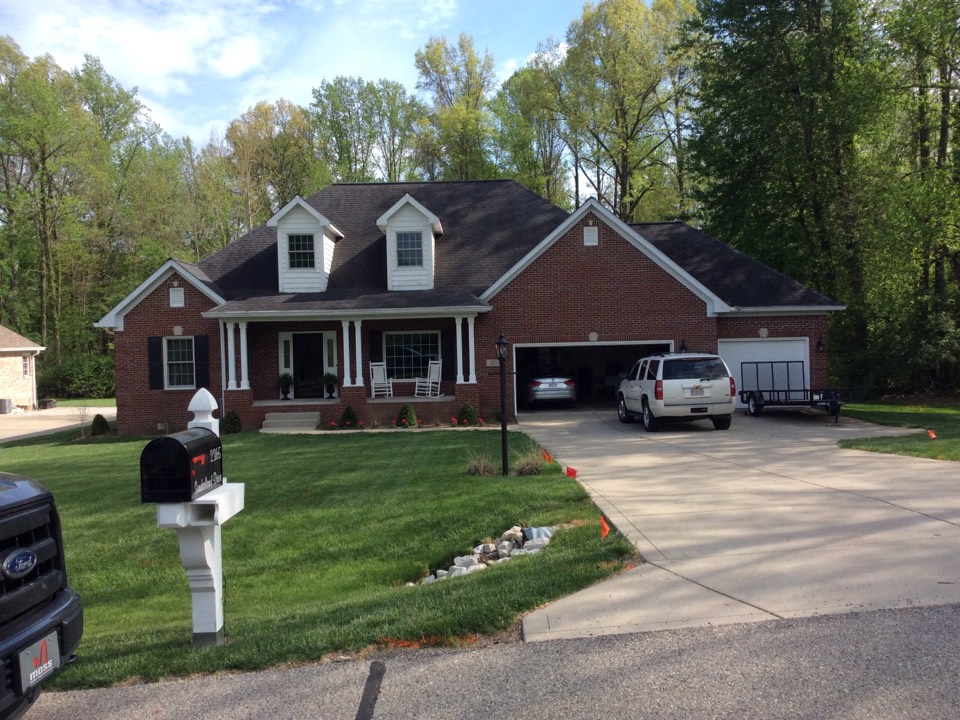 Martinsville, IN - Customer in martinsville Indiana is going with Owens Corning duration lynx black Martinsville, IN - Customer in martinsville Indiana is going with Owens Corning duration lynx black