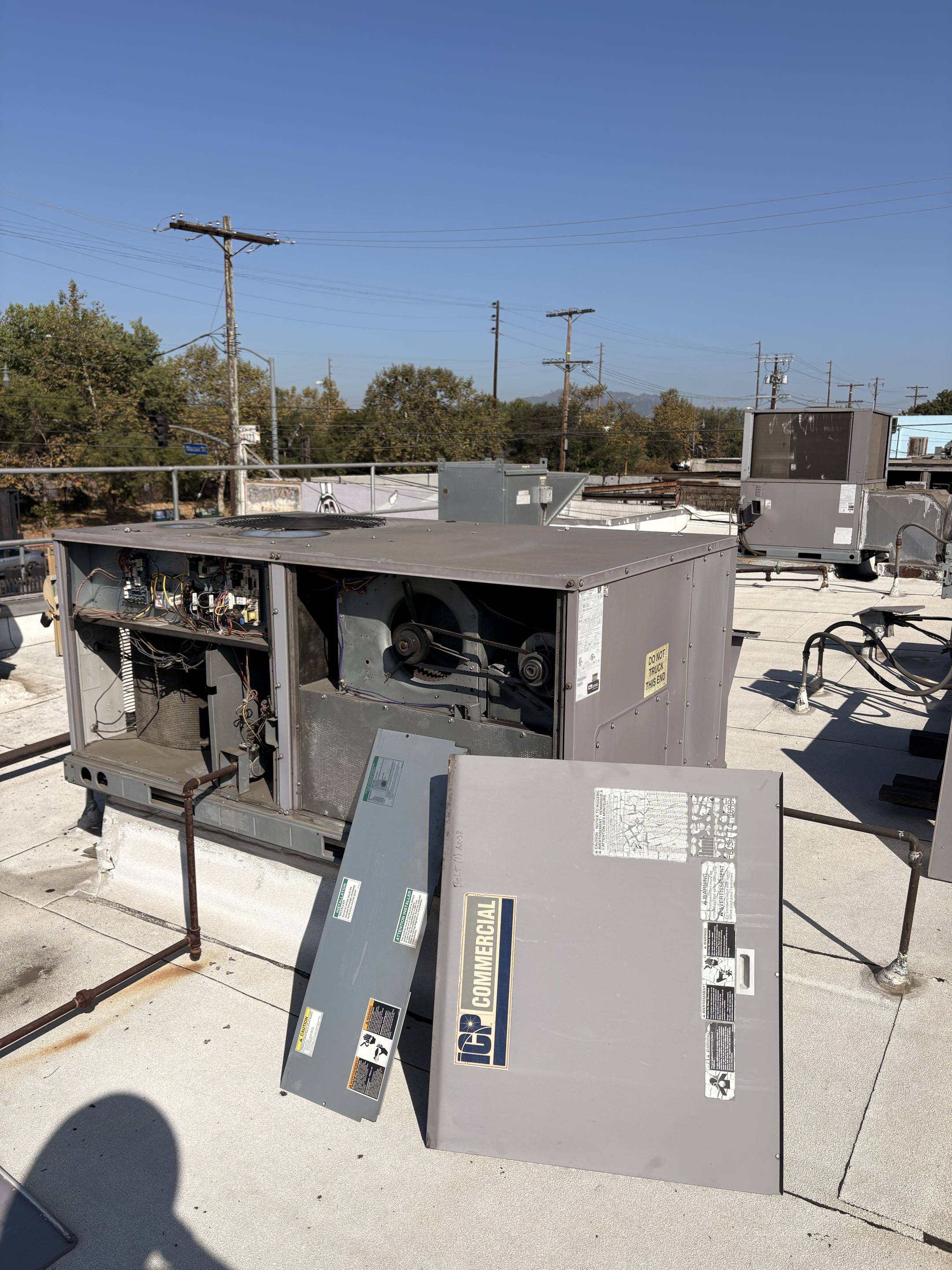 Commercial building. Replace old Bad condenser fan motor. 