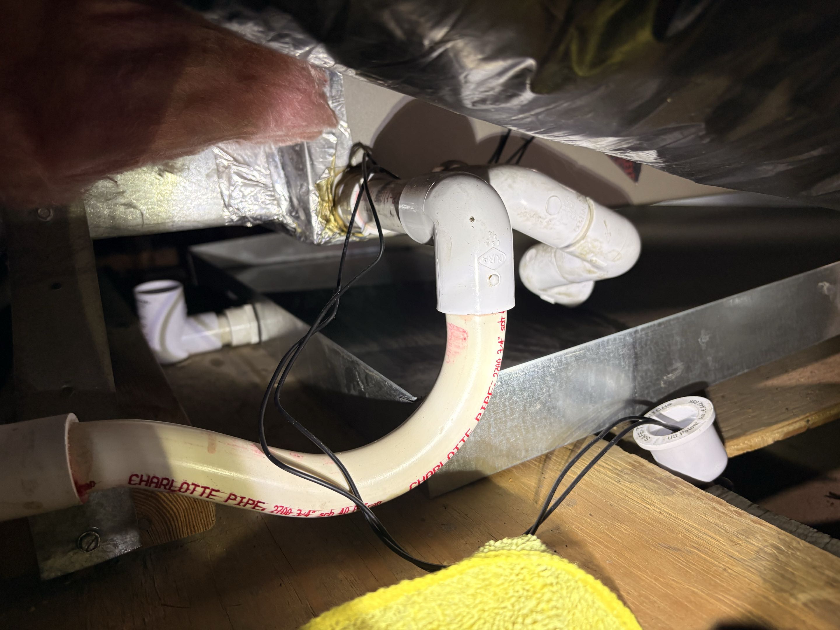 Payne system installation. Emergency float switch on cutting cooling system off avoiding water dripping, further damage. 