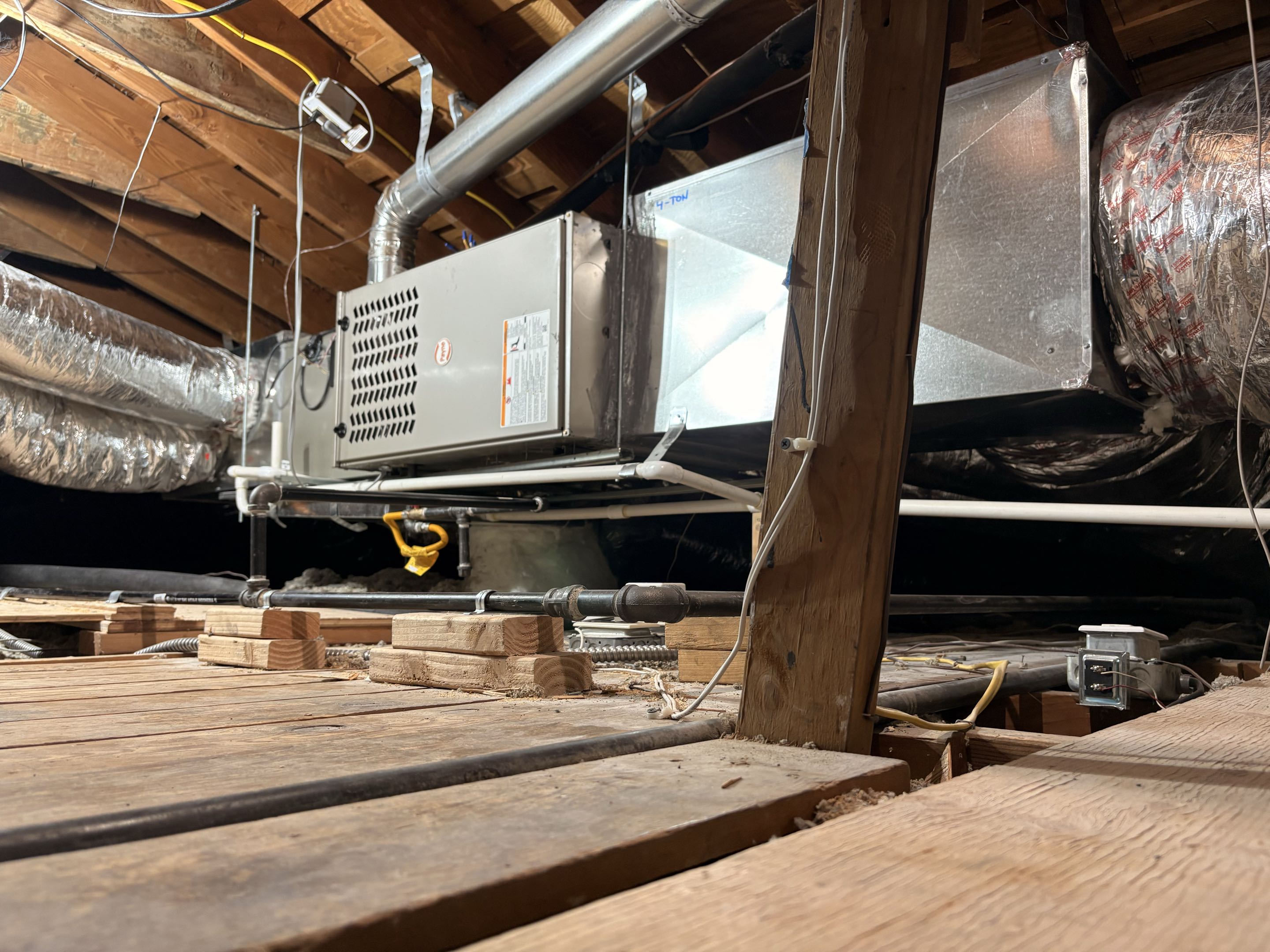 Finish start up installation. New Payne split system R454-B Horizontal position style. 