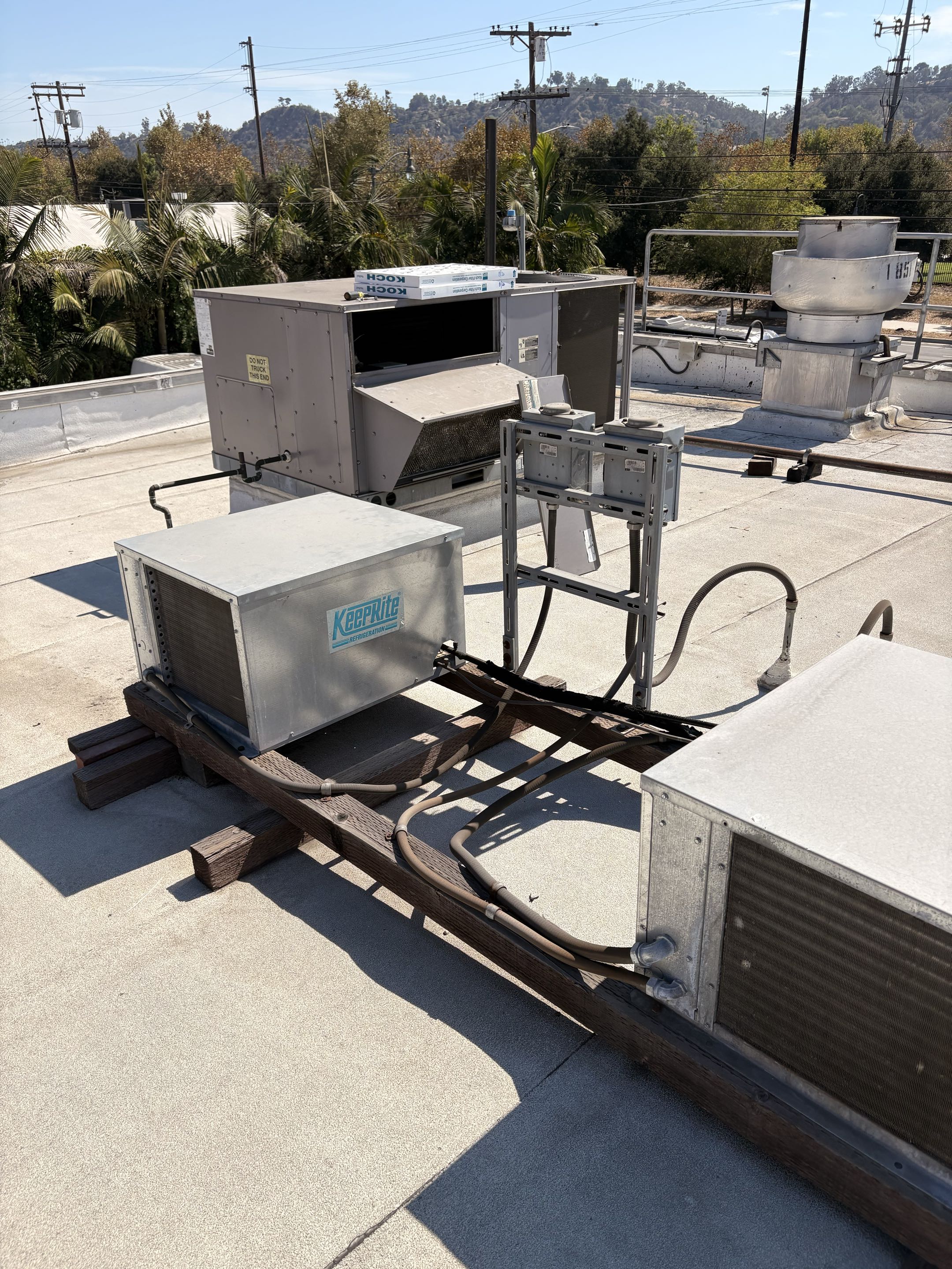 Commercial. Carrier. preventive service maintenance. Rooftop package units. 
