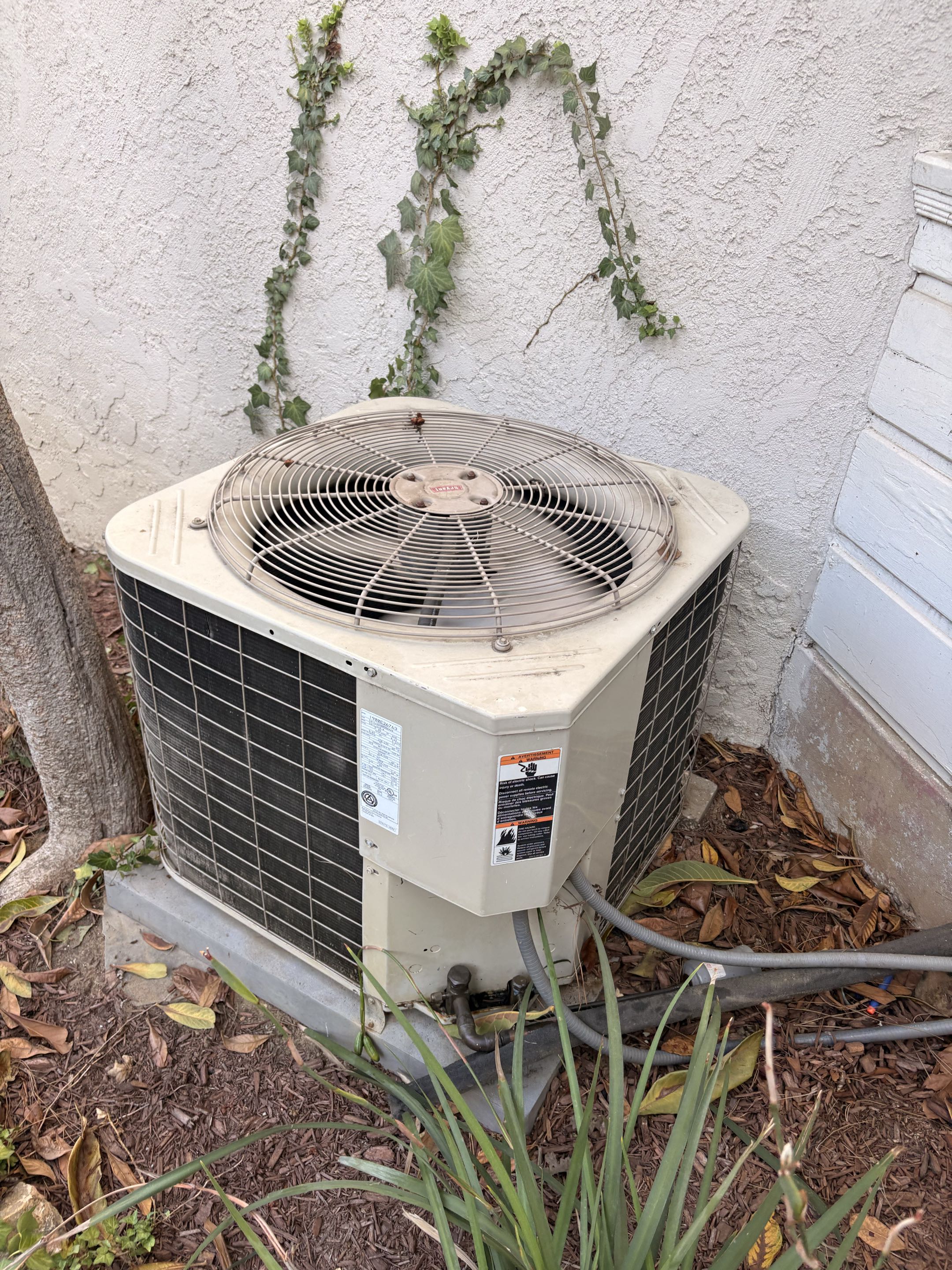 Service technician call. Cooling on/off. AC not cooling properly. Payne split system R-22. Perform evaluate system performance. 
