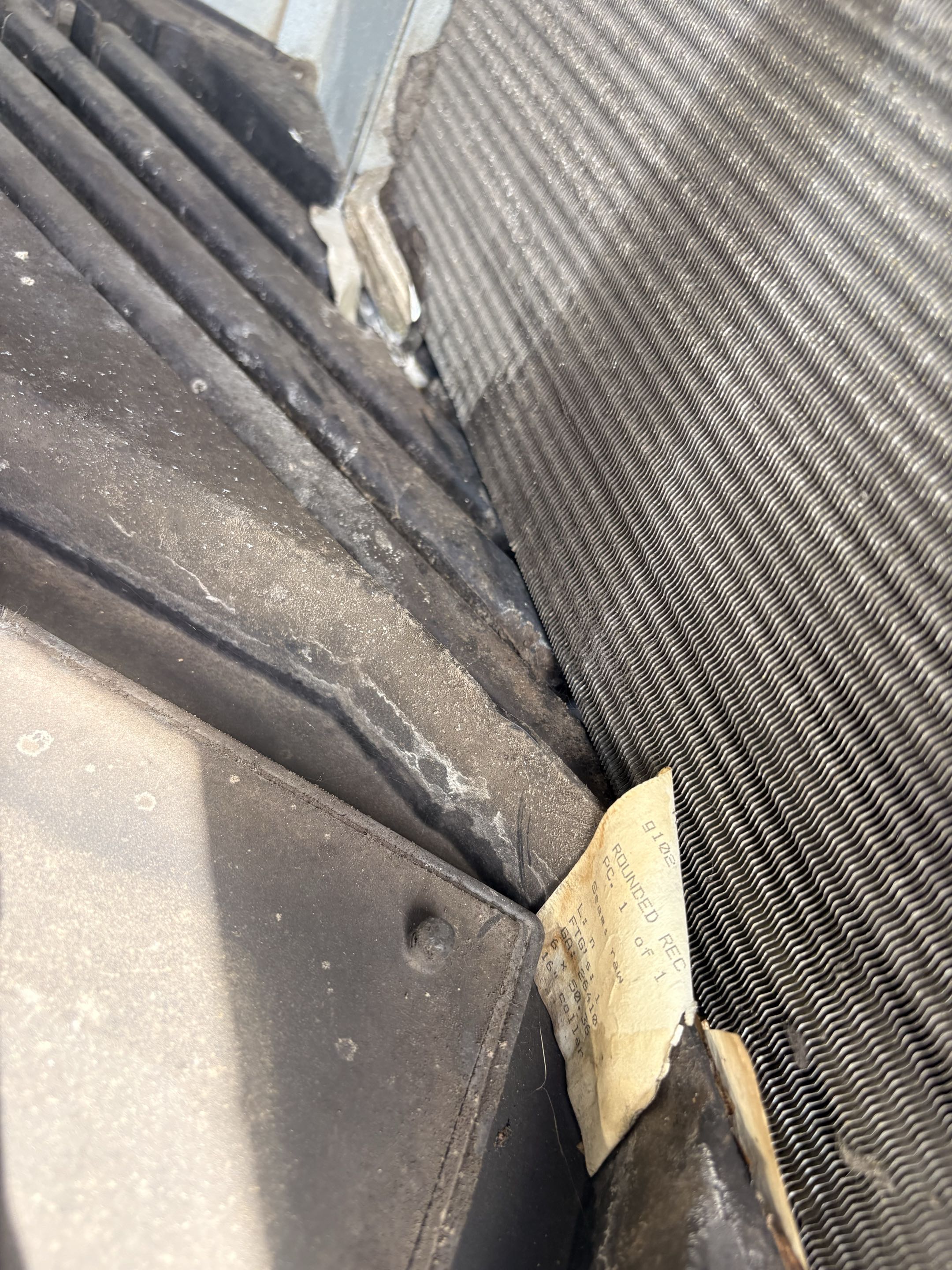 Service call. Residential package unit. Air conditioning unit not cooling. Perform troubleshooting