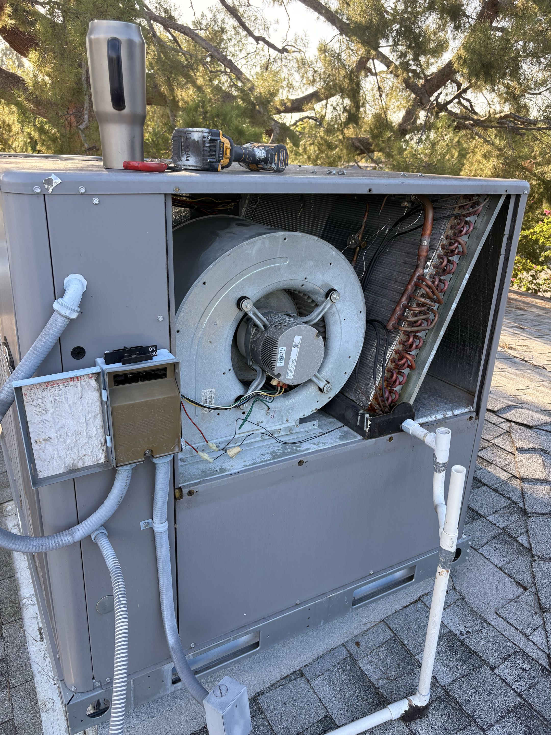 Service call. System not cooling. AC PRO package unit. Perform replace blower motor