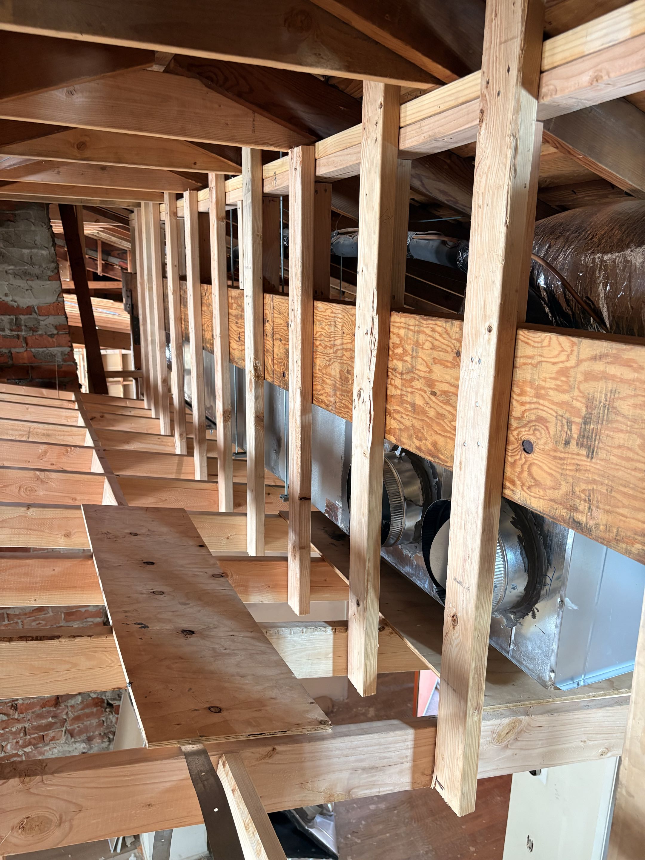 New remodeling house. Lennox split system. Re-trofitting existing HVAC system to new house. 