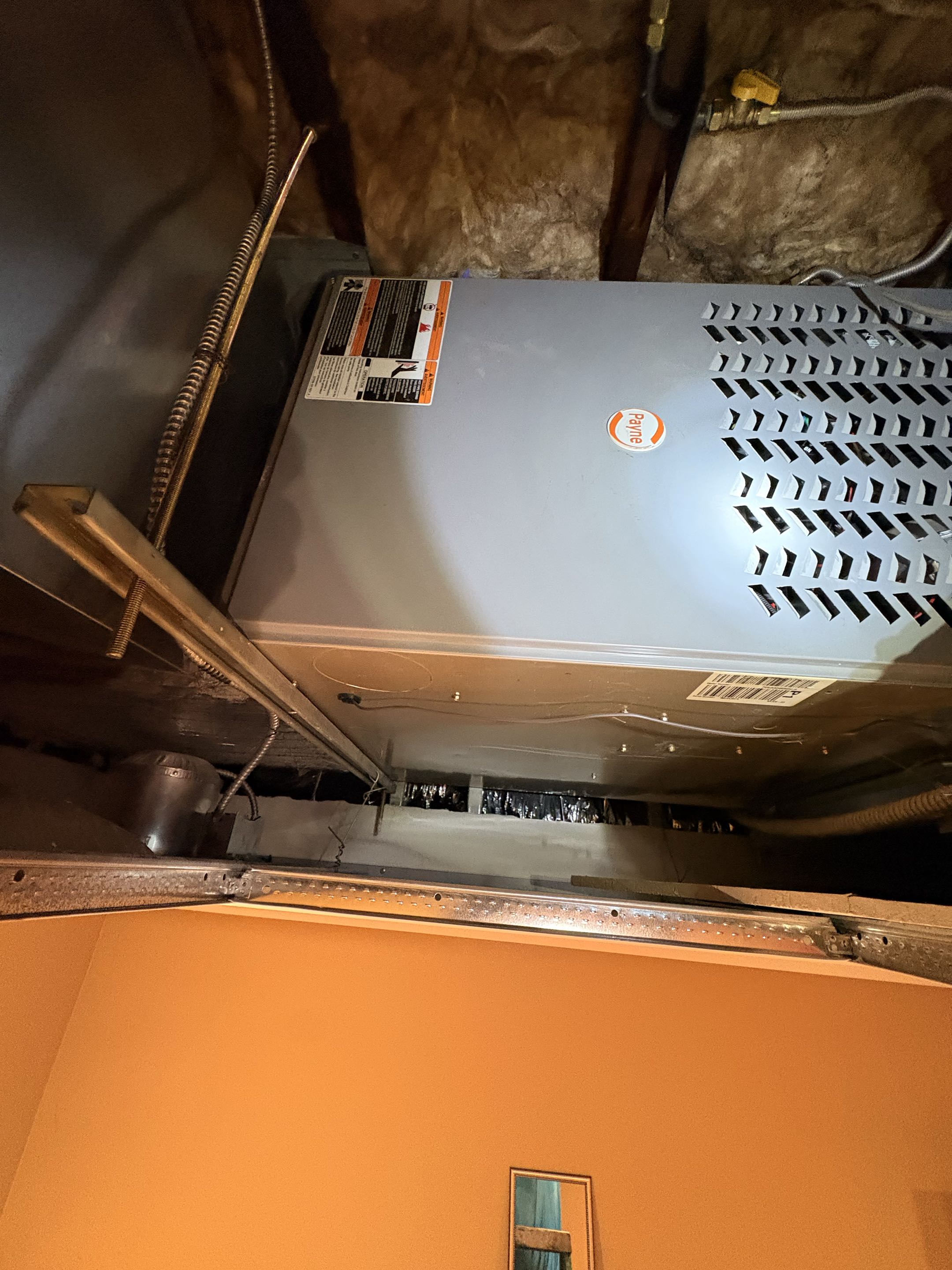 Commercial preventive maintenance. Payne split system. Perform service. 