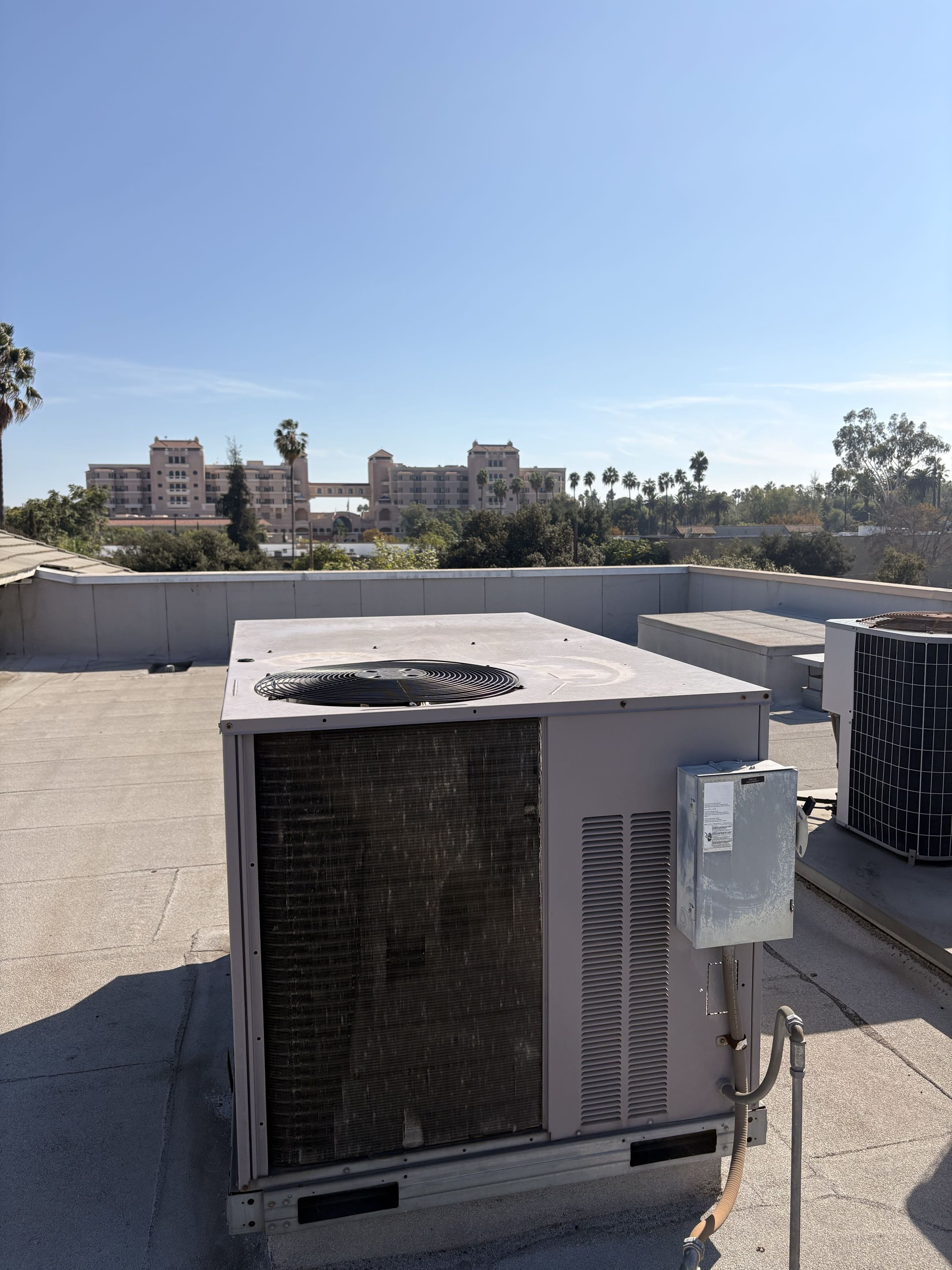 Commercial application systems. Carrier service maintenance. 