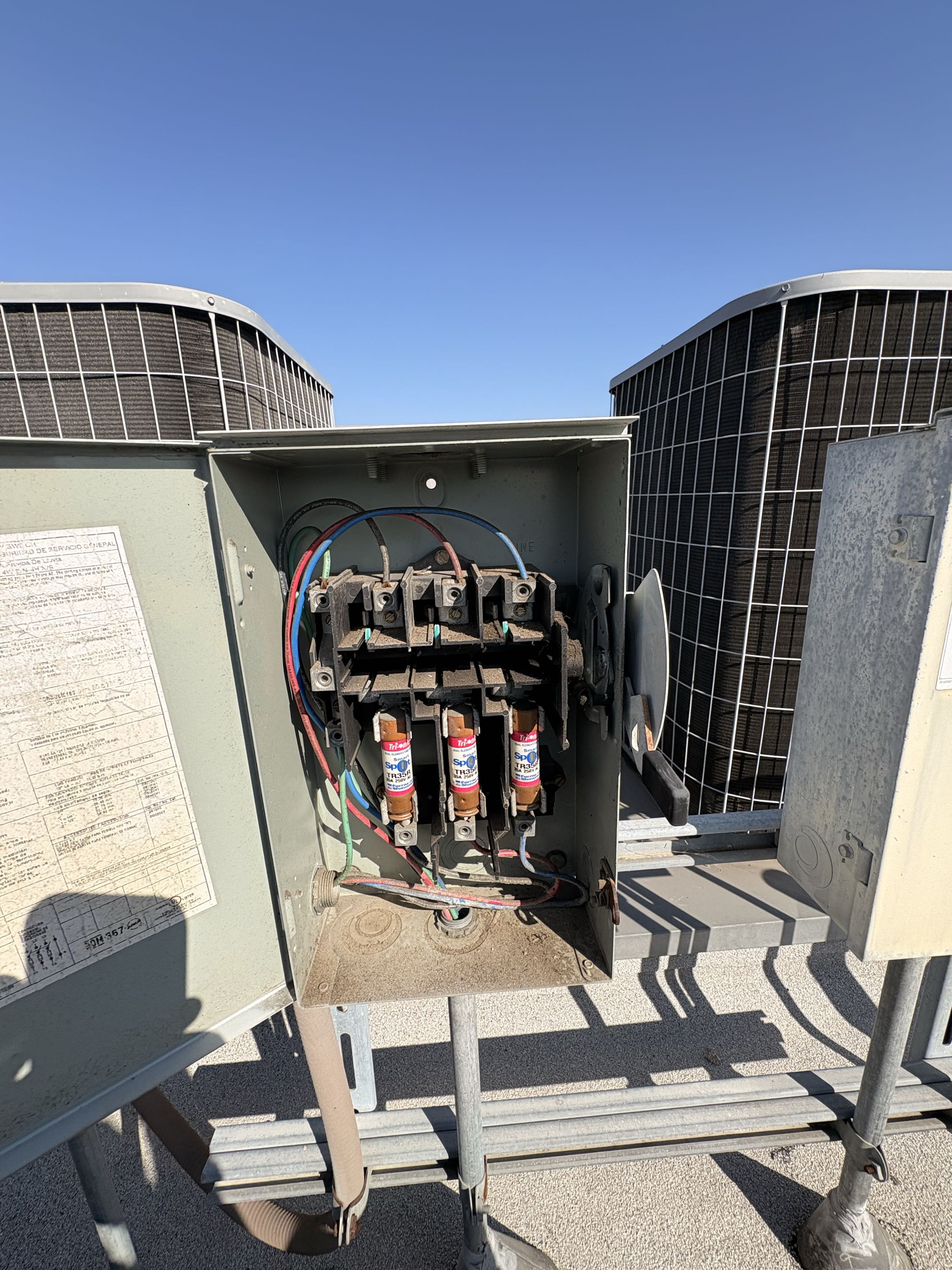 Commercial application systems. Carrier service maintenance. 