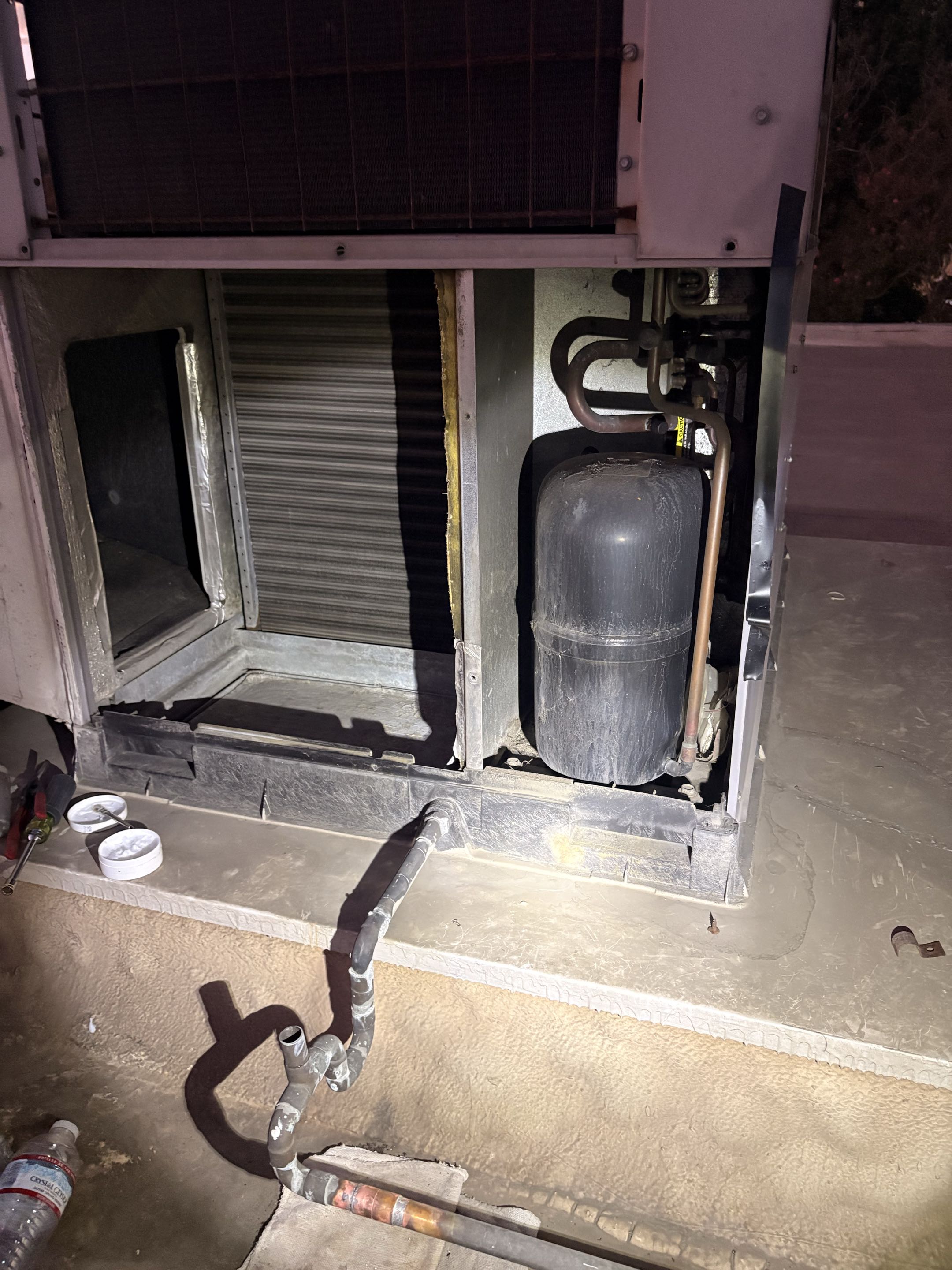 Commercial. Carrier package unit. Emergency Rooftop water dripping thru ceiling. Perform H20 repair. 