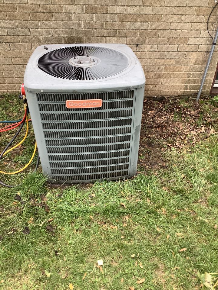 Cleaned and checked Goodman air conditioner 